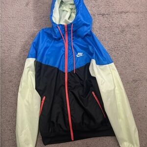 Nike Light Green Windbreaker Small